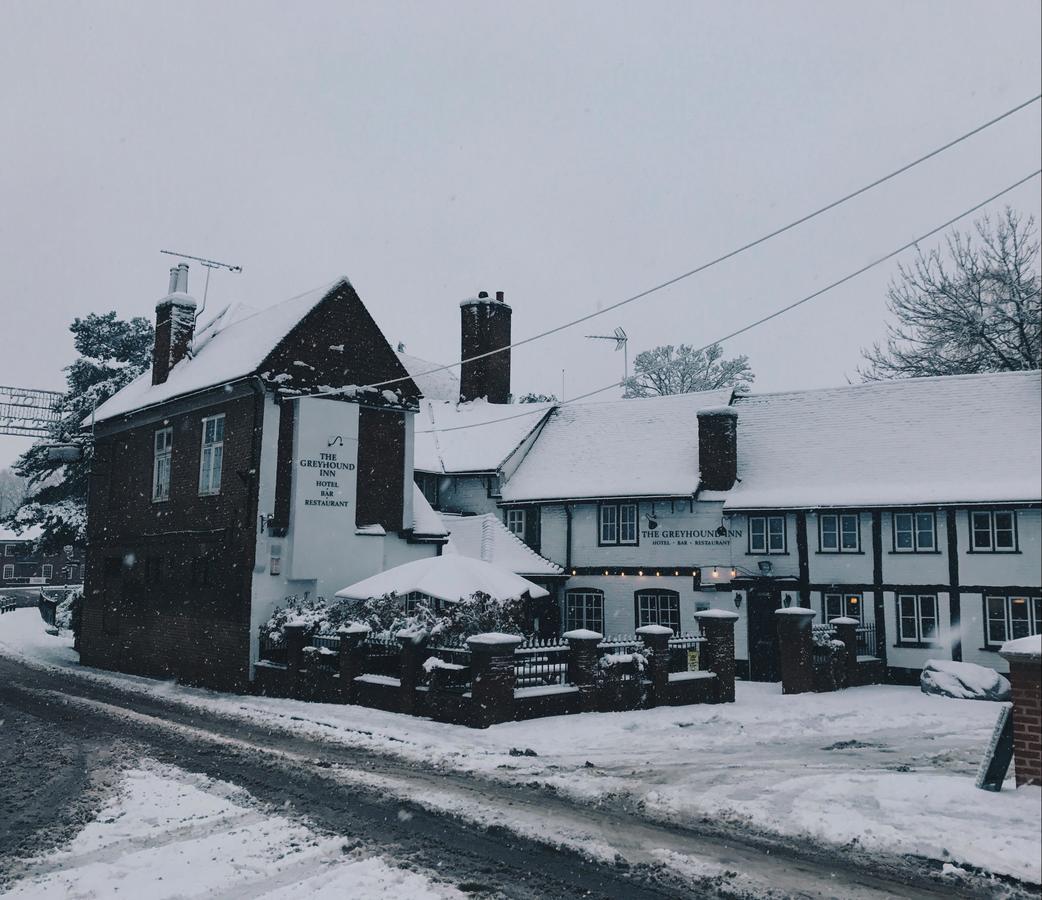 The Greyhound Inn Chalfont St Peter Bagian luar foto